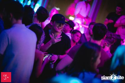 DJ Pump x Crush Wednesdays ที่ เซ ลา วี — photo 129