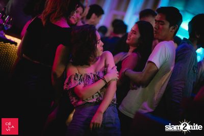 DJ Pump x Crush Wednesdays ที่ เซ ลา วี — photo 135