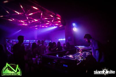 DZ002 | Dropzone Festival Pre-Party at VIOLETT — photo 40