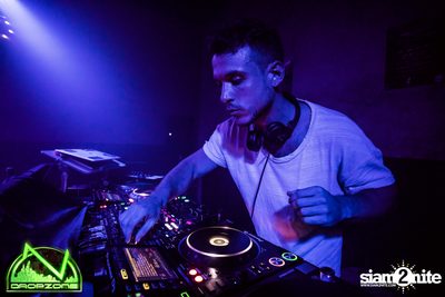DZ002 | Dropzone Festival Pre-Party at VIOLETT — photo 97