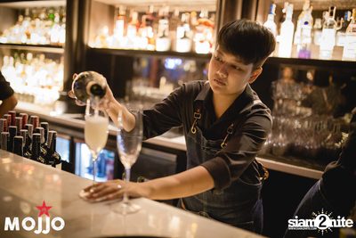 Latino Fiesta Night ที่ โมโจ เลานจ์ บาร์ — photo 15