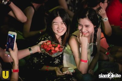 Black Valentine ที่ โอเอซิส การ์เด้น | โชว์ ดีซี — photo 86