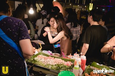 Black Valentine ที่ โอเอซิส การ์เด้น | โชว์ ดีซี — photo 174
