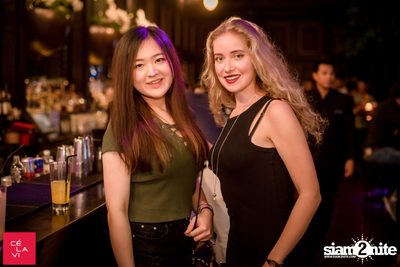 Supersonic MadStash กับ DJ Groove ที่ เซ ลา วี — photo 9