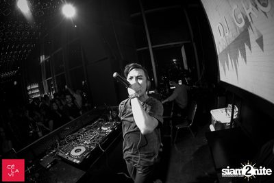 Supersonic MadStash กับ DJ Groove ที่ เซ ลา วี — photo 61