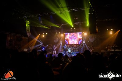 Tono & The Dust at Baan Chon Tawan | Nakhon Sawan — photo 4