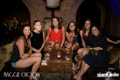Corset Cabaret: Ladies & Cabaret Night ที่ แม็กกี้ ชูส์ — photo 14