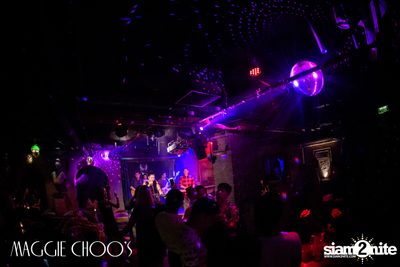 Corset Cabaret: Ladies & Cabaret Night ที่ แม็กกี้ ชูส์ — photo 37