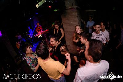 Corset Cabaret: Ladies & Cabaret Night ที่ แม็กกี้ ชูส์ — photo 67