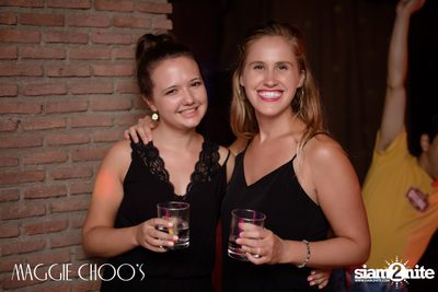 Corset Cabaret: Ladies & Cabaret Night ที่ แม็กกี้ ชูส์ — photo 98
