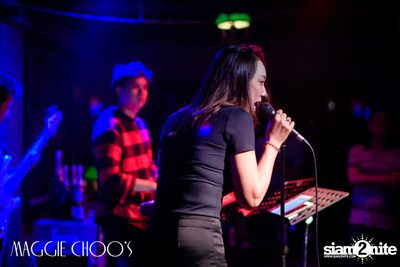 Corset Cabaret: Ladies & Cabaret Night ที่ แม็กกี้ ชูส์ — photo 124