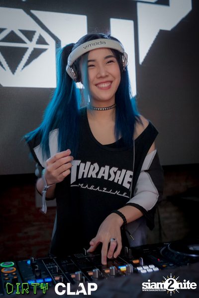 Dirty Bar presents Y2K Party | Demo Thonglor — photo 22