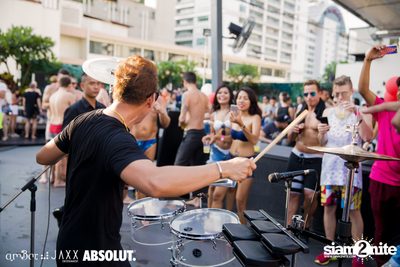 amBar 3rd Anniversary Pool Party ที่ แอมบาร์ — photo 36