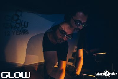 Florian Meindl & Aardy at Glow — photo 10