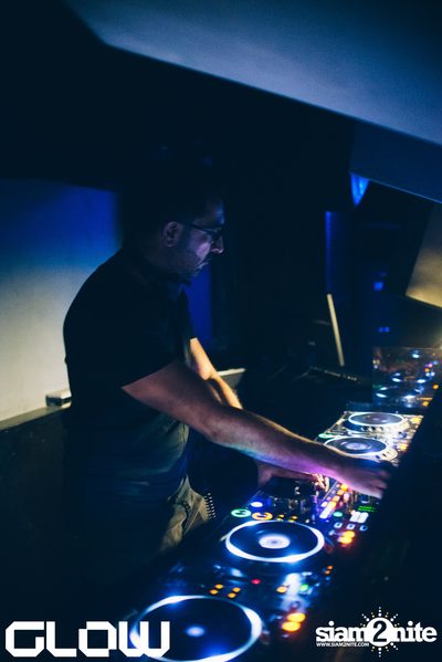 Florian Meindl & Aardy at Glow — photo 16