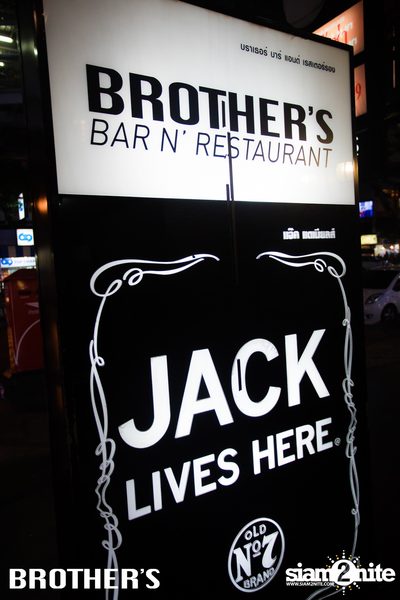 งาน Brother's Bar and Restaurant 3rd Anniversary — photo 10