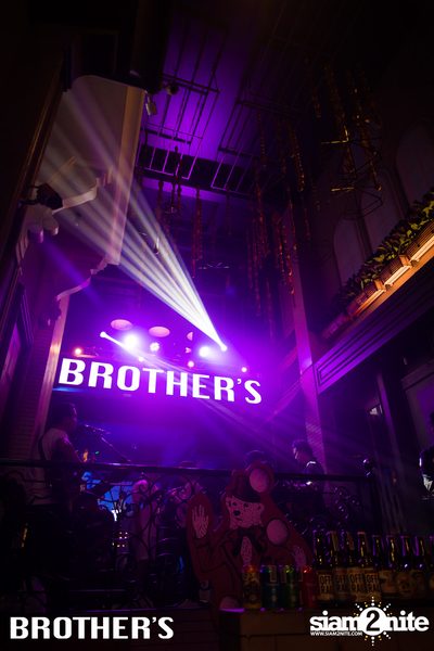 งาน Brother's Bar and Restaurant 3rd Anniversary — photo 12