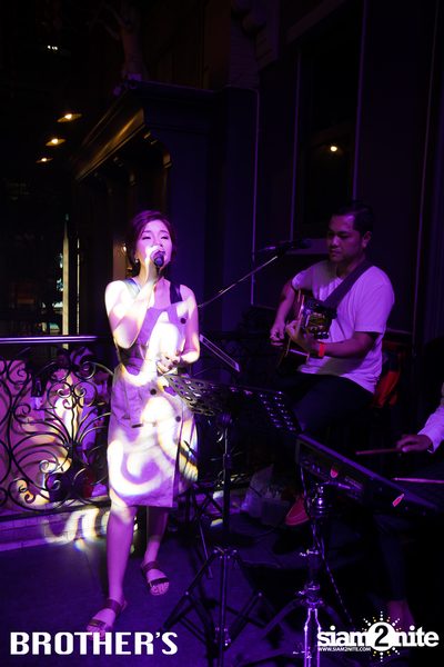 งาน Brother's Bar and Restaurant 3rd Anniversary — photo 62