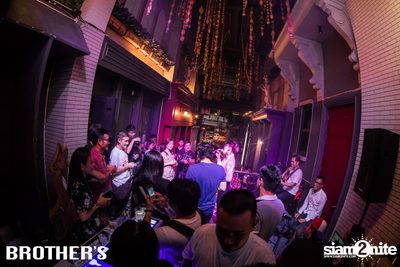 งาน Brother's Bar and Restaurant 3rd Anniversary — photo 76