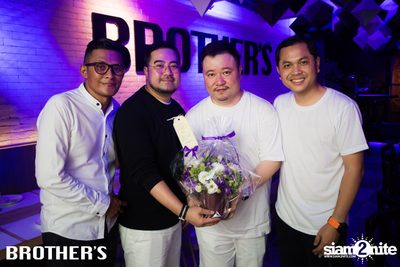 งาน Brother's Bar and Restaurant 3rd Anniversary — photo 92