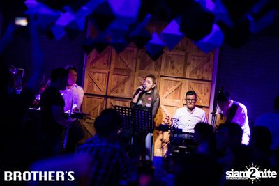 งาน Brother's Bar and Restaurant 3rd Anniversary — photo 97