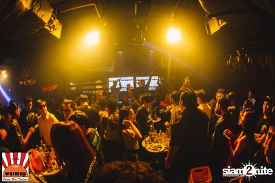 Nineteenth Anniversary ที่ วอร์ม อัพ คาเฟ่ เชียงใหม่ — photo 2