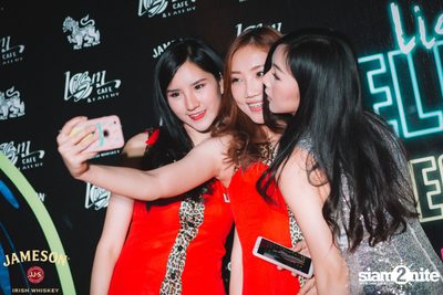 11th Anniversary Neon Party ที่ ลิซึ่ม คาเฟ่ (อัลบั้มที่ 1) — photo 20