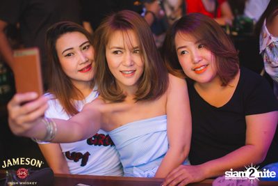 11th Anniversary Neon Party ที่ ลิซึ่ม คาเฟ่ (อัลบั้มที่ 1) — photo 37