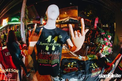 11th Anniversary Neon Party ที่ ลิซึ่ม คาเฟ่ (อัลบั้มที่ 2) — photo 3