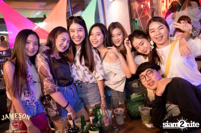 11th Anniversary Neon Party ที่ ลิซึ่ม คาเฟ่ (อัลบั้มที่ 2) — photo 27
