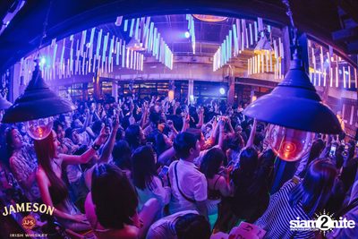 11th Anniversary Neon Party ที่ ลิซึ่ม คาเฟ่ (อัลบั้มที่ 2) — photo 112
