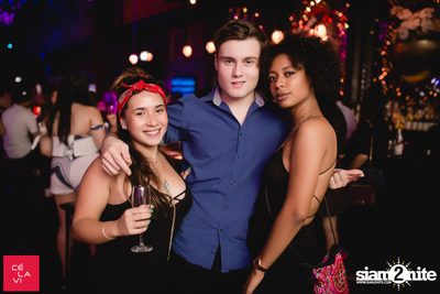 Crush Wednesdays ที่ เซ ลา วี — photo 32