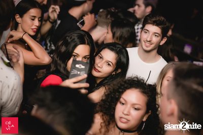 Crush Wednesdays ที่ เซ ลา วี — photo 65