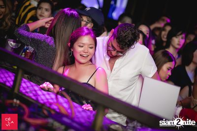 Crush Wednesdays ที่ เซ ลา วี — photo 69