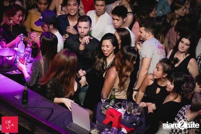 Crush Wednesdays ที่ เซ ลา วี — photo 84