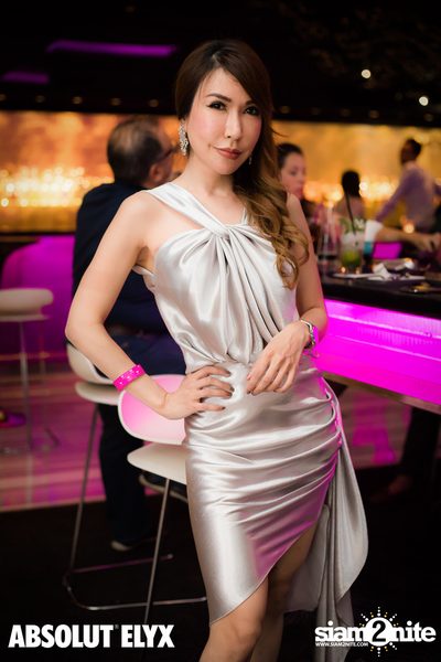 Power In Heels: International Women's Day at Woobar — photo 6