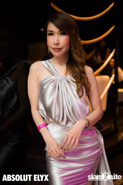 Power In Heels: International Women's Day at Woobar — photo 8