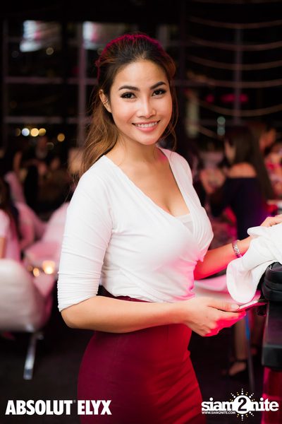Power In Heels: International Women's Day at Woobar — photo 113