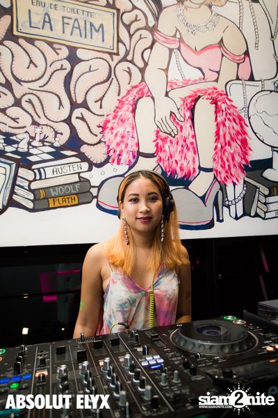 Power In Heels: International Women's Day at Woobar — photo 143