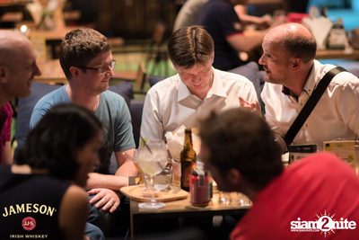 Jameson & Beer ที่ วิชเบียร์ โฮม บาร์ — photo 8