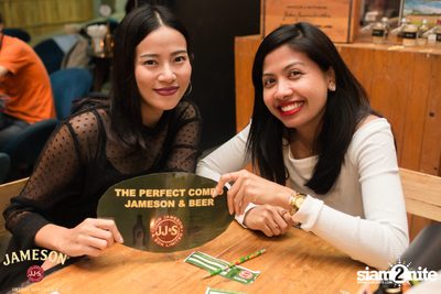 Jameson & Beer ที่ วิชเบียร์ โฮม บาร์ — photo 32