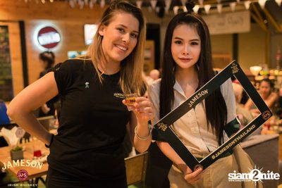 Jameson & Beer ที่ วิชเบียร์ โฮม บาร์ — photo 33