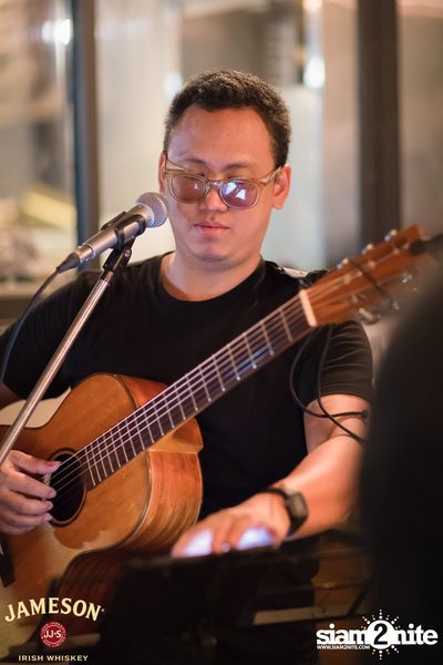 Jameson & Beer ที่ วิชเบียร์ โฮม บาร์ — photo 35
