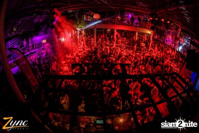 Zync Rangsit นำเสนอ โคตรแฉะ (อัลบั้มที่ 1) — photo 2