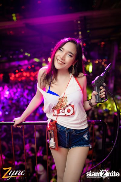 Zync Rangsit นำเสนอ โคตรแฉะ (อัลบั้มที่ 1) — photo 11