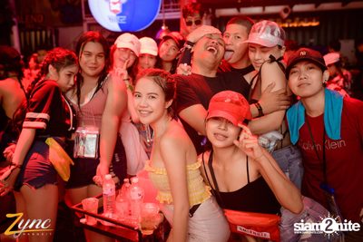 Zync Rangsit นำเสนอ โคตรแฉะ (อัลบั้มที่ 1) — photo 35