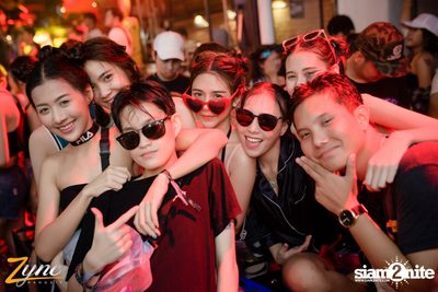 Zync Rangsit นำเสนอ โคตรแฉะ (อัลบั้มที่ 1) — photo 48