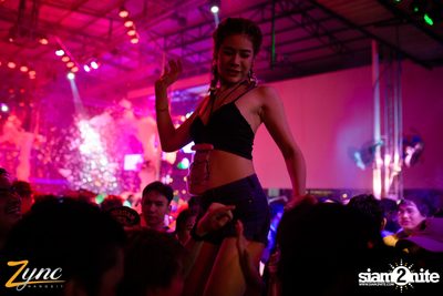 Zync Rangsit นำเสนอ โคตรแฉะ (อัลบั้มที่ 1) — photo 51