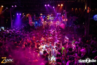 Zync Rangsit นำเสนอ โคตรแฉะ (อัลบั้มที่ 1) — photo 67