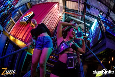 Zync Rangsit นำเสนอ โคตรแฉะ (อัลบั้มที่ 1) — photo 190